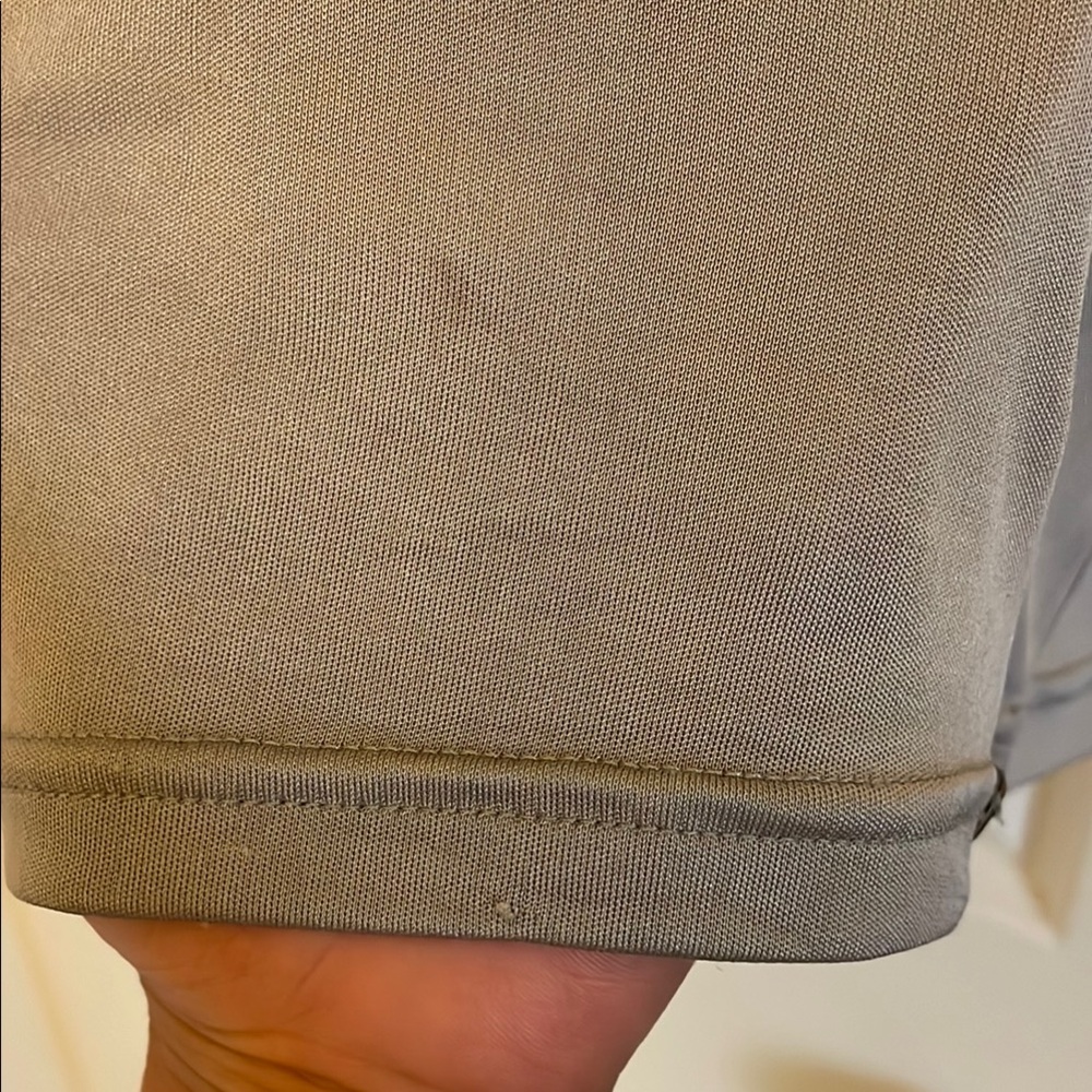 $2! 5 for $10 🔥Ted Baker Gray Tank Top with Silver Accents - Picture 9 of 13